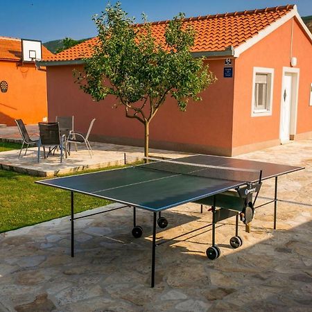Radosic  Vacation House Radosic מראה חיצוני תמונה
