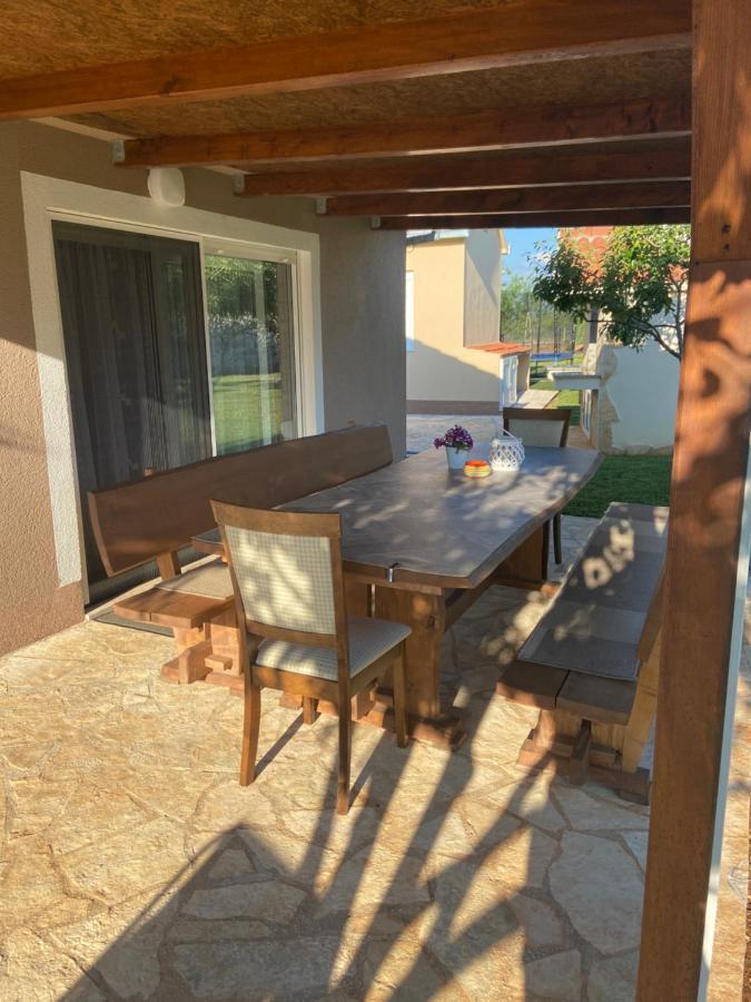 Radosic  Vacation House Radosic מראה חיצוני תמונה