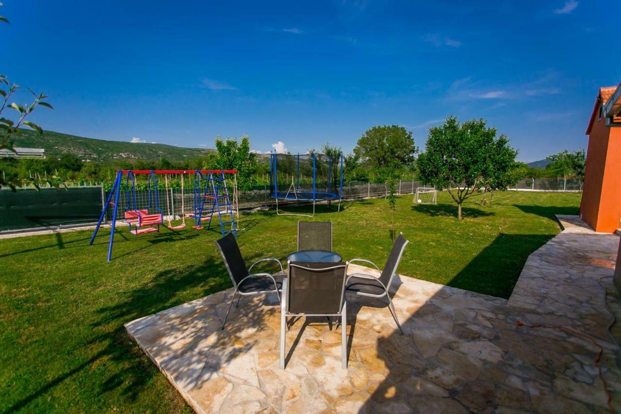 Radosic  Vacation House Radosic מראה חיצוני תמונה