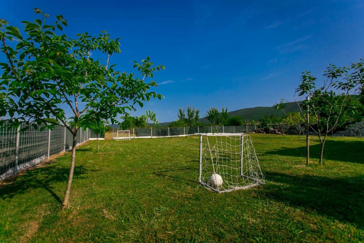 Radosic  Vacation House Radosic מראה חיצוני תמונה
